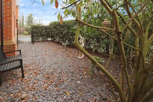 FENWICK DRIVE- click for photo gallery